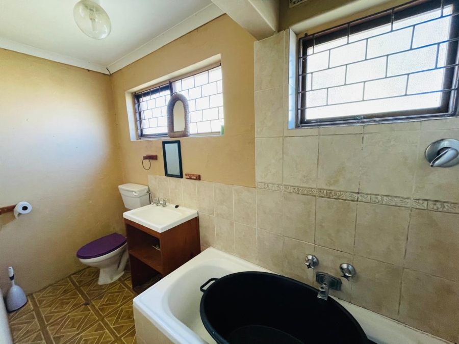 3 Bedroom Property for Sale in Cambridge West Eastern Cape